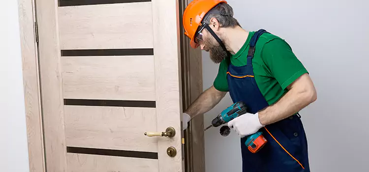 Replace Internal Door Handle with Lock Ithaca